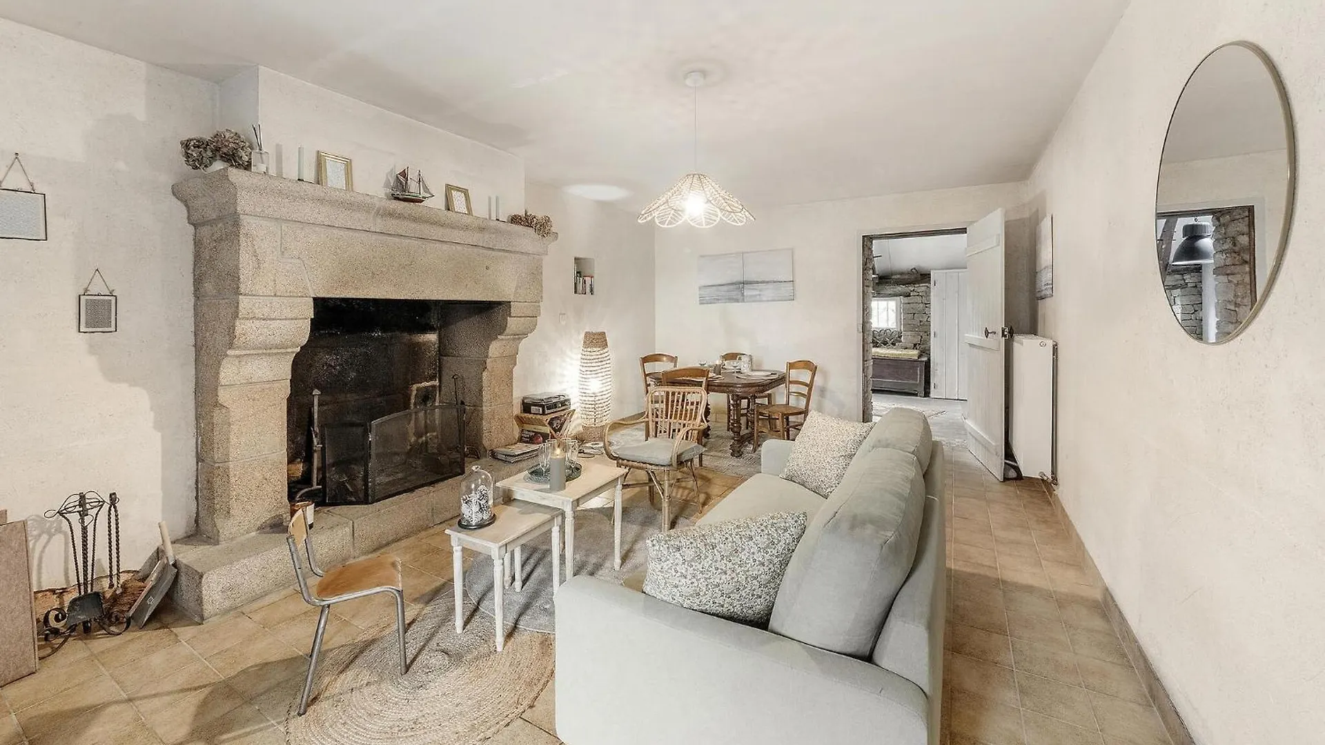 Nyaraló Lovely Home In Tremblay With Kitchen Les Portes du Coglais