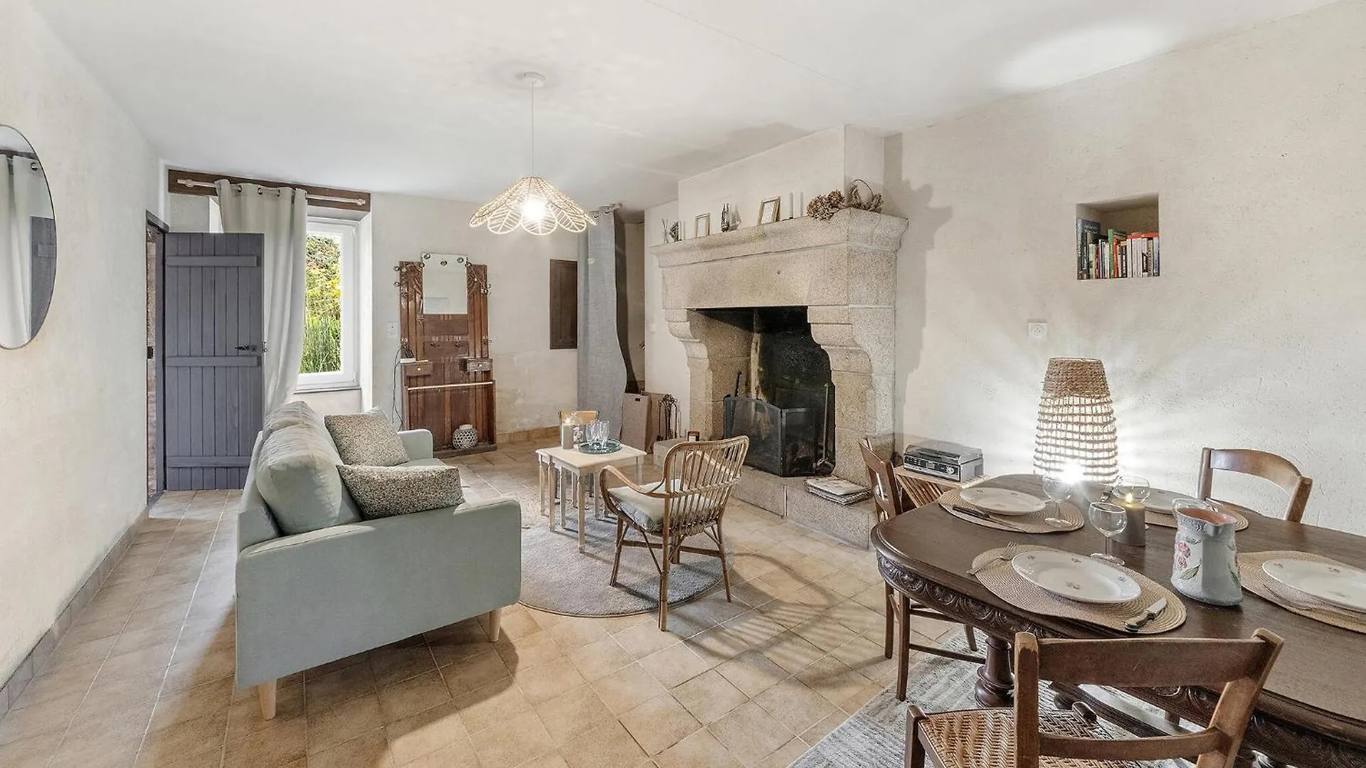 Lovely Home In Tremblay With Kitchen Les Portes du Coglais Franciaország