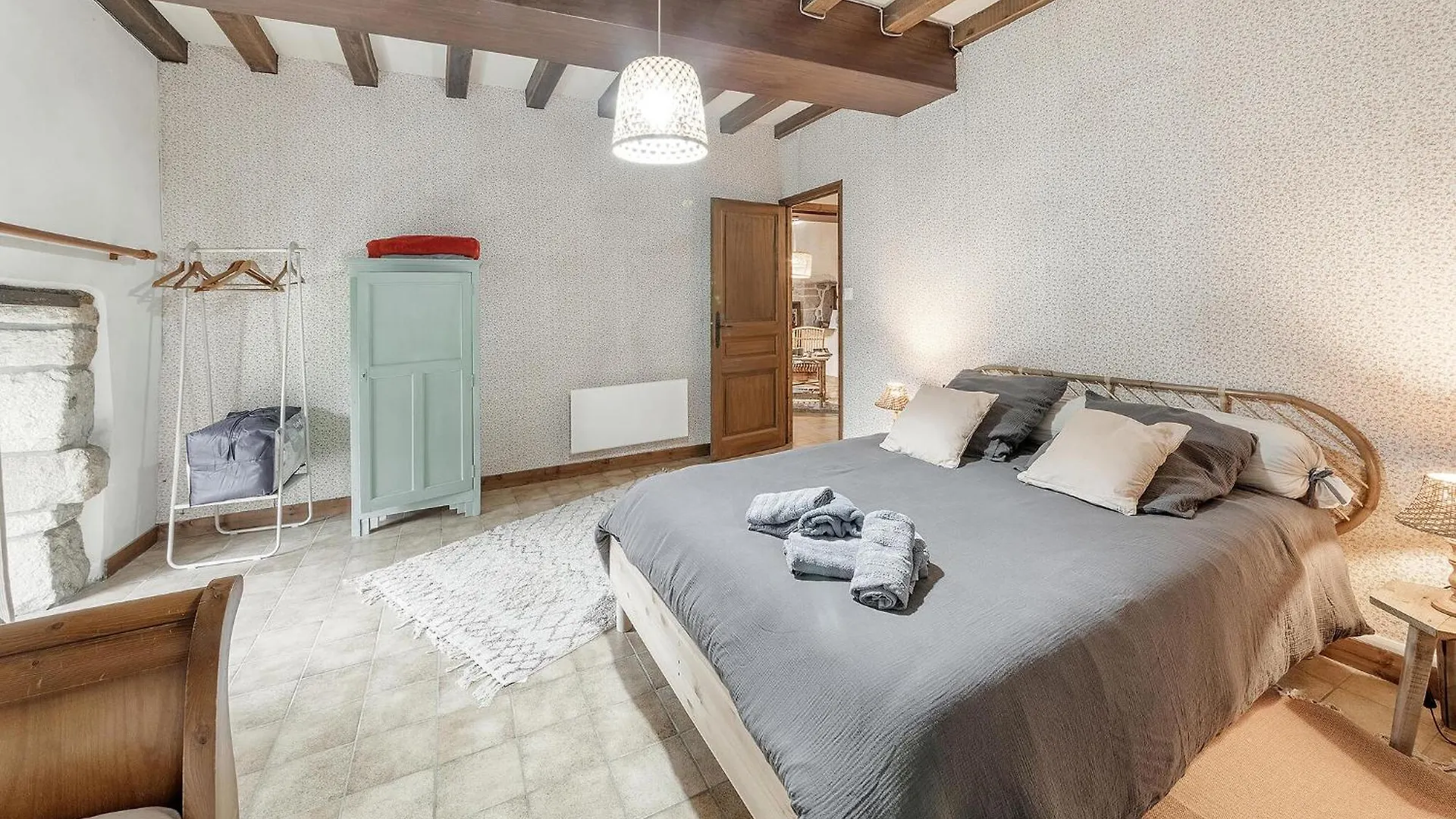 Nyaraló Lovely Home In Tremblay With Kitchen Les Portes du Coglais