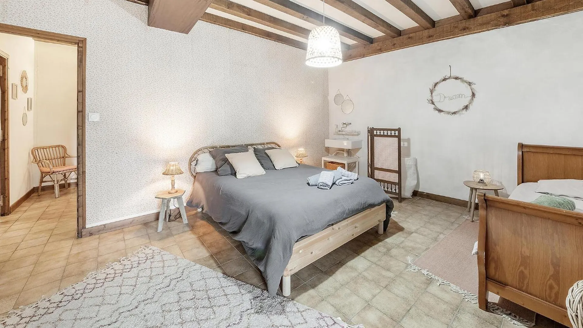 Nyaraló Lovely Home In Tremblay With Kitchen Les Portes du Coglais Franciaország